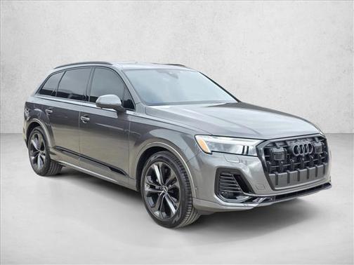 2026 Audi Q7 55 Premium Plus