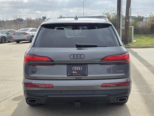 2026 Audi Q7 55 Premium Plus