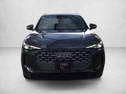 Tambora Gray Metallic 2026 Audi Q5 Premium Plus TFSI quattro S tronic