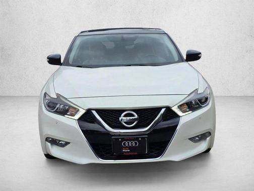 Pearl White 2018 Nissan Maxima 3.5 SL