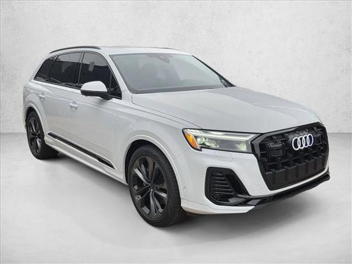 2026 Audi Q7 55 Premium Plus