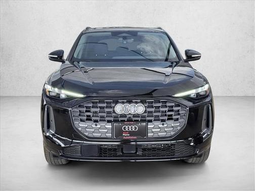 Mythos Black Metallic 2026 Audi Q5 Premium Plus