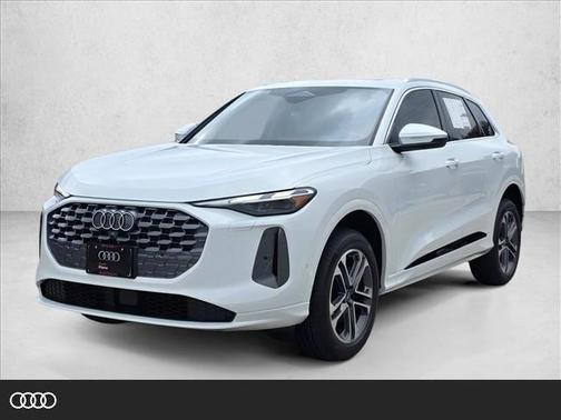 2025 Audi Q5 Premium