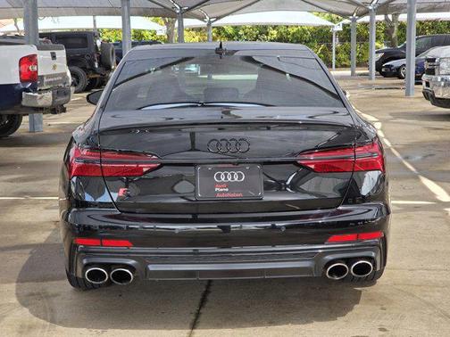 Mythos Black Metallic 2022 Audi S6 Premium Plus TFSI quattro Tiptronic