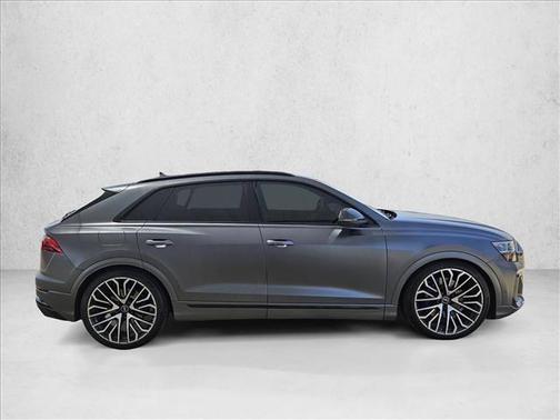 Daytona Gray Pearl Effect 2024 Audi SQ8 4.0T Prestige
