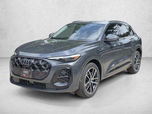 Tambora Gray Metallic 2026 Audi Q5 Prestige TFSI quattro S tronic