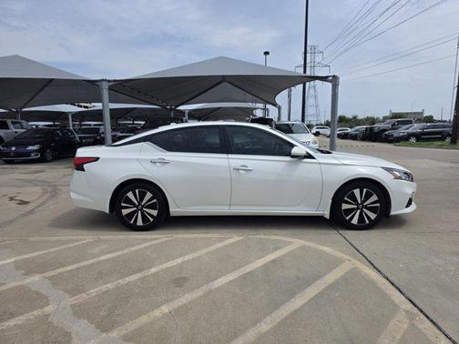 2019 Nissan Altima 2.5 SV