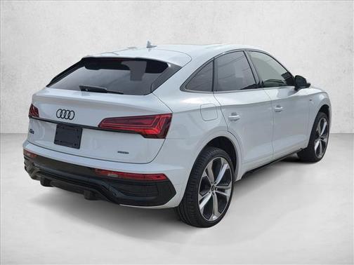 2024 Audi Q5 45 S line Premium Plus