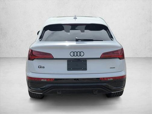 2024 Audi Q5 45 S line Premium Plus