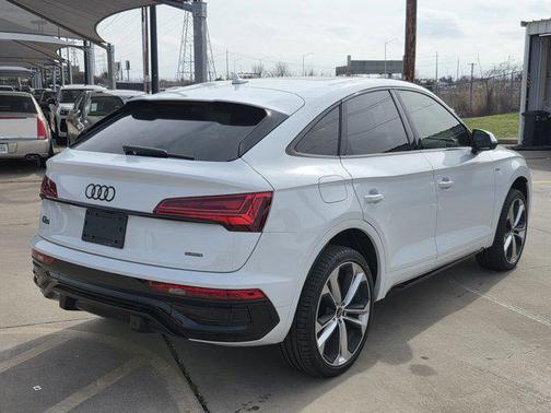 2024 Audi Q5 45 S line Premium Plus