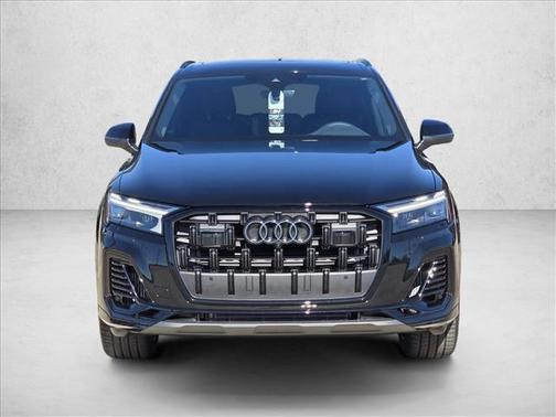 2026 Audi Q7 55 Premium Plus