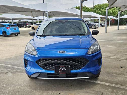 Velocity Blue Metallic 2020 Ford Escape S