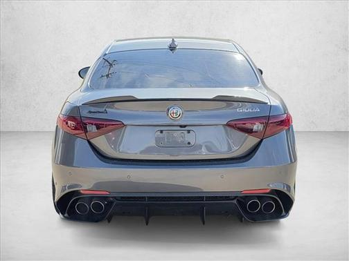2023 Alfa Romeo Giulia Quadrifoglio