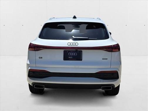 2025 Audi Q5 Premium