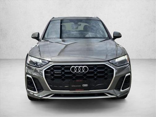 Chronos Gray Metallic 2023 Audi Q5 45 S line Premium Plus