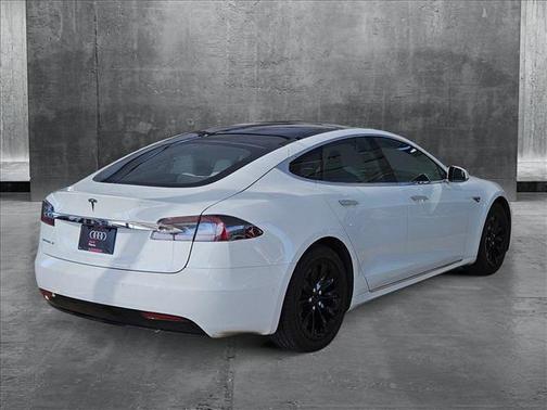 2016 Tesla Model S 70