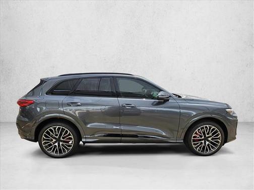 Daytona Gray Metallic 2026 Audi SQ5 3.0T Premium Plus