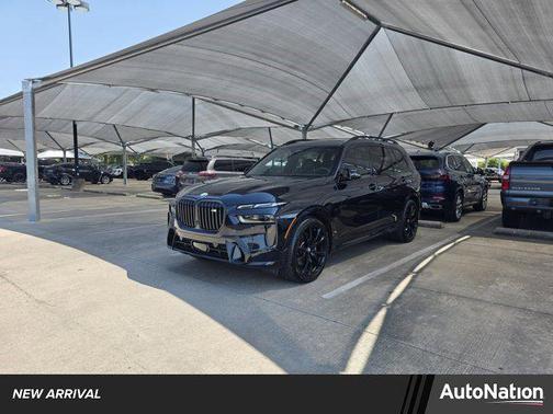 2024 BMW X7 M60i