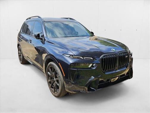 2024 BMW X7 M60i