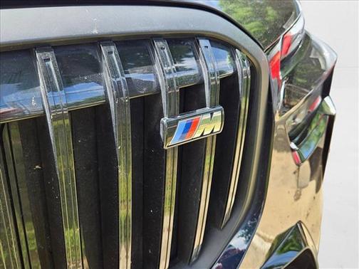 2024 BMW X7 M60i