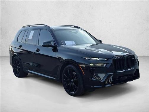 2024 BMW X7 M60i