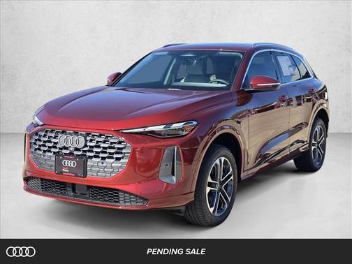 2025 Audi Q5 Premium TFSI quattro S tronic