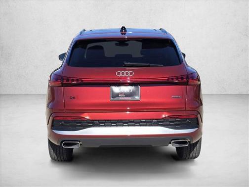 2025 Audi Q5 Premium TFSI quattro S tronic
