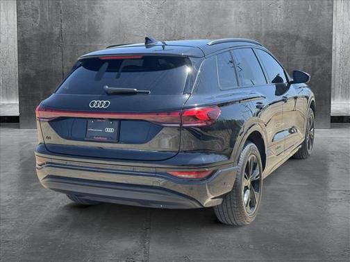 2025 Audi Q6 e-tron Premium