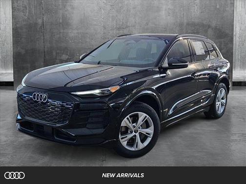 2025 Audi Q6 e-tron Premium
