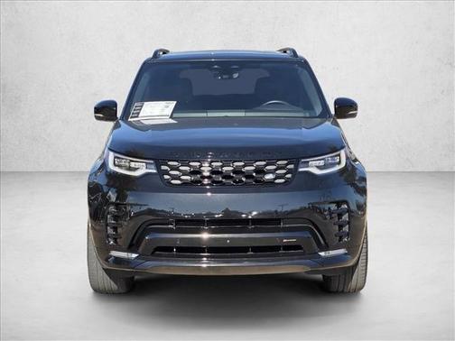 2023 Land Rover Discovery P300 S R-Dynamic