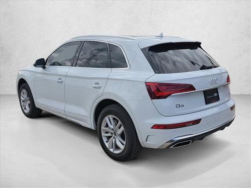 2023 Audi Q5 45 S line Premium