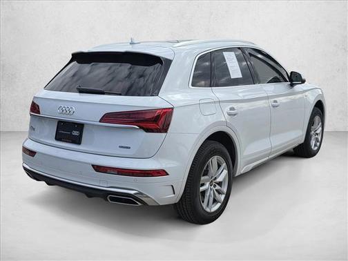 2023 Audi Q5 45 S line Premium