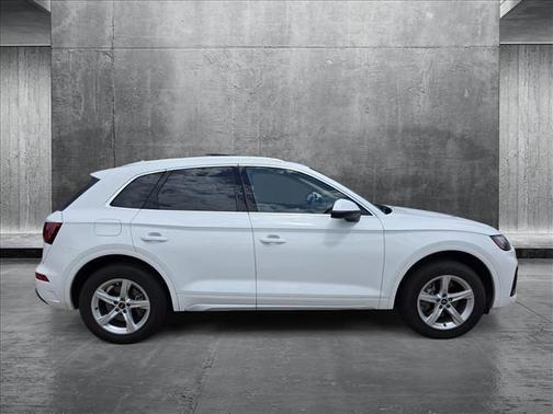 2021 Audi Q5 45 Premium