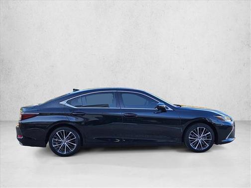 2022 Lexus ES 350 Base