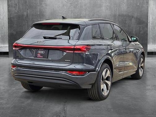 2025 Audi Q6 e-tron Premium Plus quattro
