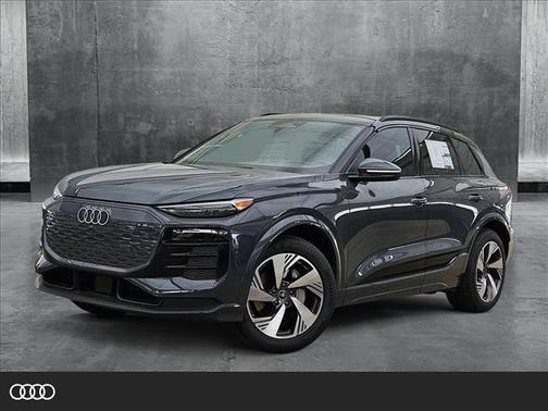 2025 Audi Q6 e-tron Premium Plus quattro
