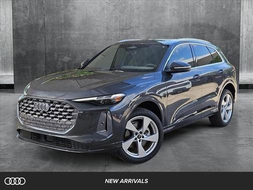 2025 Audi Q5 Premium Plus