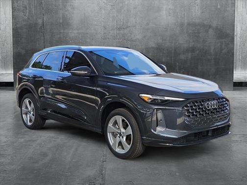 2025 Audi Q5 Premium Plus