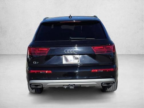 2019 Audi Q7 55 Prestige