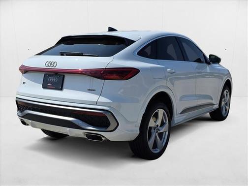 2025 Audi Q5 Sportback Premium Plus