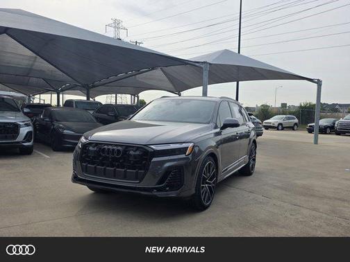 2025 Audi Q7 55 Premium Plus
