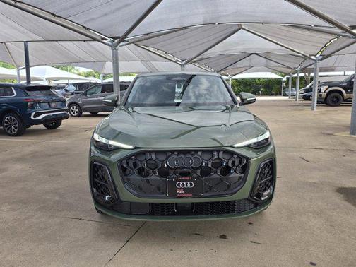 District Green Metallic 2026 Audi Q5 Sportback Premium Plus TFSI quattro S tronic