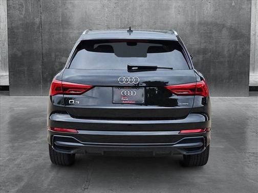 2022 Audi Q3 45 S line Premium Plus