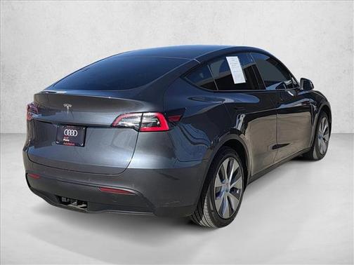 2021 Tesla Model Y Standard Range Rear-Wheel Drive