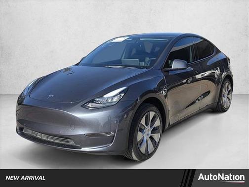 2021 Tesla Model Y Standard Range Rear-Wheel Drive