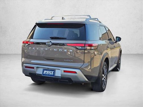 2024 Nissan Pathfinder Platinum FWD