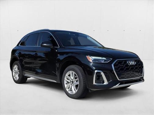 2023 Audi Q5 45 S line Premium