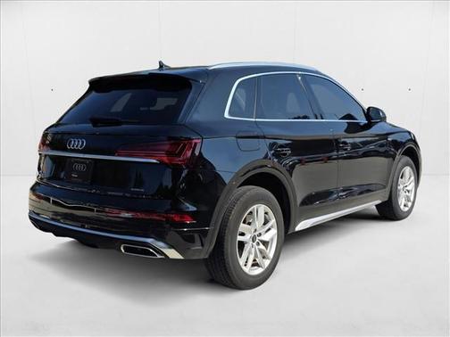2023 Audi Q5 45 S line Premium