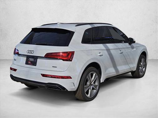 2025 Audi Q5 45 S line Premium