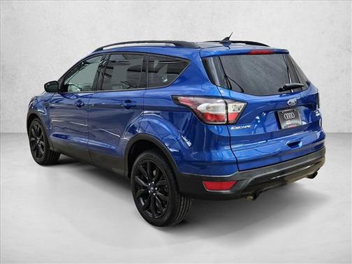 Blue 2018 Ford Escape SE